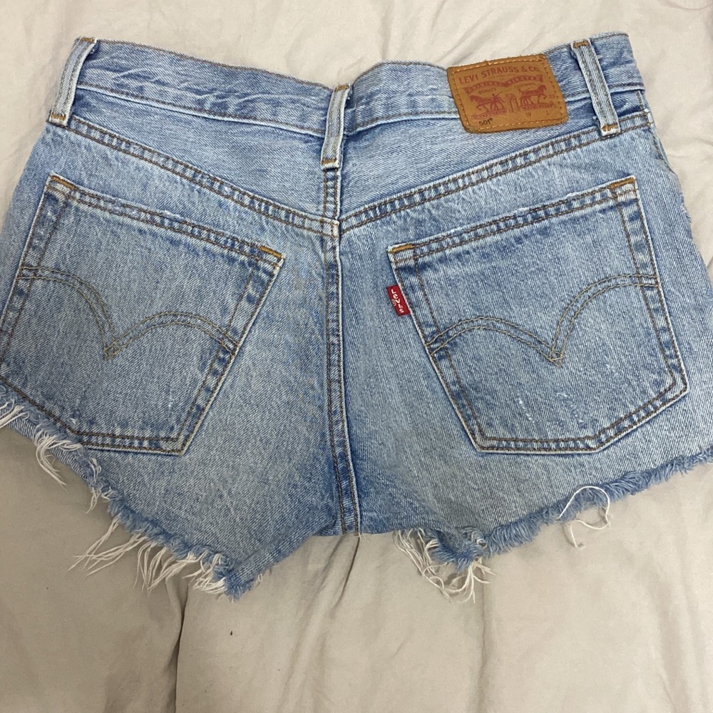 Button fly Levi’s!